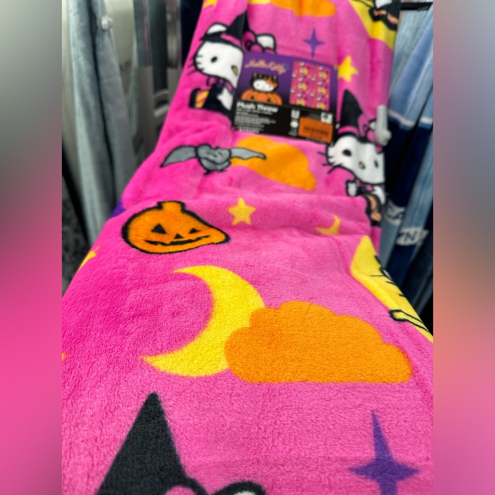Hello Kitty Halloween Viral TikTok throw blanket